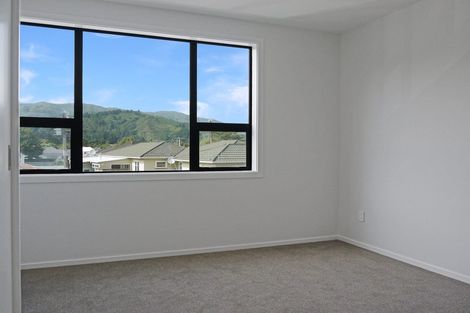 Photo of property in 6/27 Main Road, Wainuiomata, Lower Hutt, 5014