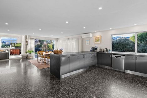 Photo of property in 3 Rere Road, Lake Hayes, Queenstown, 9304