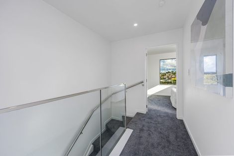 Photo of property in 19 Cedar Heights Avenue, Massey, Auckland, 0614