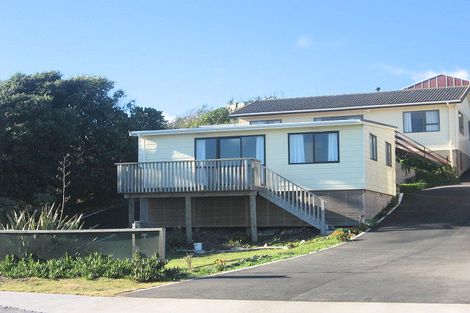 Photo of property in 138 The Parade, Paekakariki, 5034