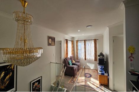 Photo of property in 75a Andrew Road, Howick, Auckland, 2010