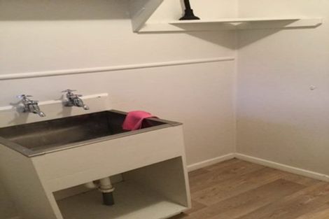 Photo of property in 8a Frederick Street, Tawa, Wellington, 5028