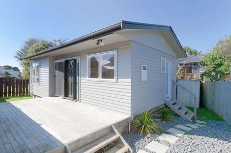 Photo of property in 107a Beechdale Crescent, Pakuranga Heights, Auckland, 2010