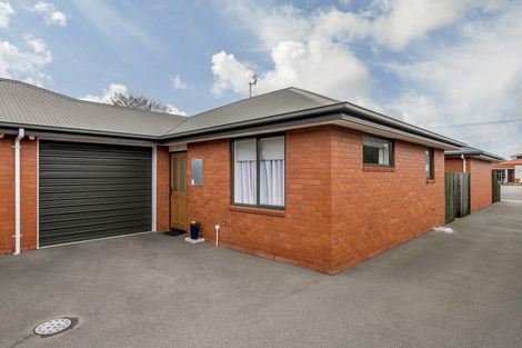 Photo of property in 101a Avonhead Road, Avonhead, Christchurch, 8042