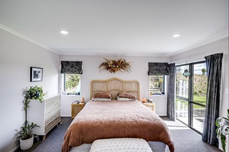 Photo of property in 174 Eskridge Drive, Eskdale, Napier, 4182