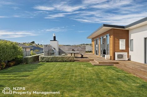 Photo of property in 21 Awa Toru Drive, Fairfield, Dunedin, 9018