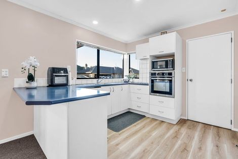 Photo of property in 3/24 Sturdee Road, Manurewa, Auckland, 2102