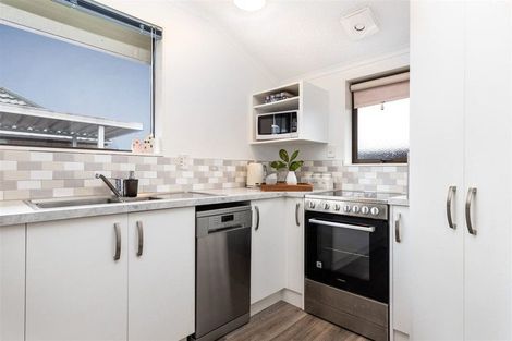 Photo of property in 48b Mclauchlan Street, Springlands, Blenheim, 7201