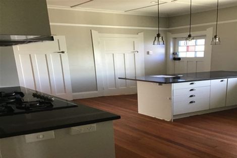 Photo of property in 1/3185 Great North Road, New Lynn, Auckland, 0600