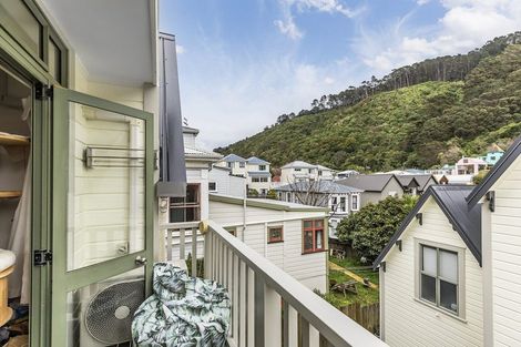 Photo of property in 2/168 Tinakori Road, Thorndon, Wellington, 6011