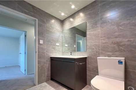 Photo of property in 46a Tiroroa Avenue, Te Atatu South, Auckland, 0610