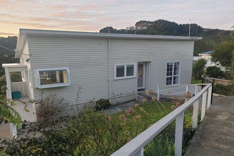 Photo of property in 16 Dominion Park Street, Johnsonville, Wellington, 6037