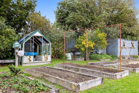 Photo of property in 979 Kaipara Flats Road, Kaipara Flats, Warkworth, 0984