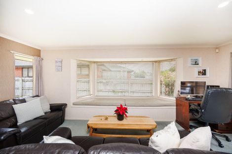 Photo of property in 57 Parnell Heights Drive, Kelvin Grove, Palmerston North, 4414