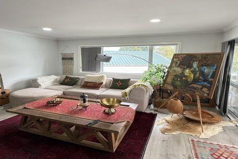 Photo of property in 20 Alma Street, Te Atatu South, Auckland, 0610