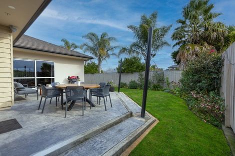 Photo of property in 25a Avenue Road, Greenmeadows, Napier, 4112