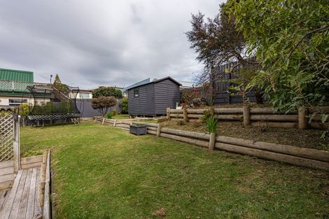 Photo of property in 52 Grays Road, Plimmerton, Porirua, 5026