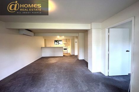 Photo of property in 33 Lynden Avenue, Hillcrest, Auckland, 0627