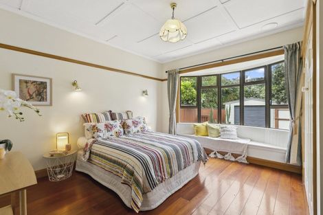 Photo of property in 25 Happy Valley Road, Owhiro Bay, Wellington, 6023