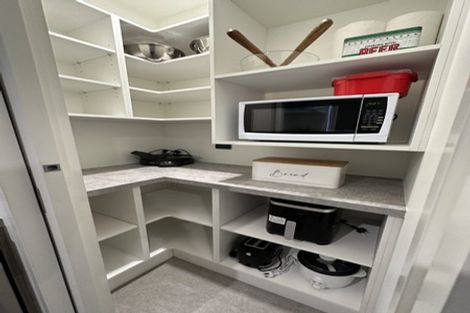 Photo of property in 17 Shearer Avenue, Papanui, Christchurch, 8052