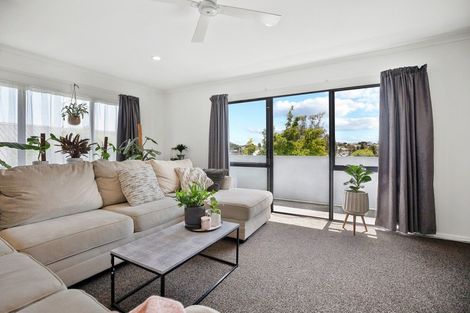 Photo of property in 43 Western Heights Drive, Western Heights, Hamilton, 3200