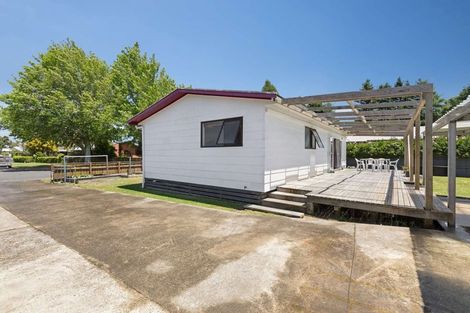 Photo of property in 27 Totara Street, Edgecumbe, 3120