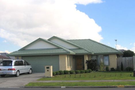 Photo of property in 79 Armoy Drive, East Tamaki, Auckland, 2016