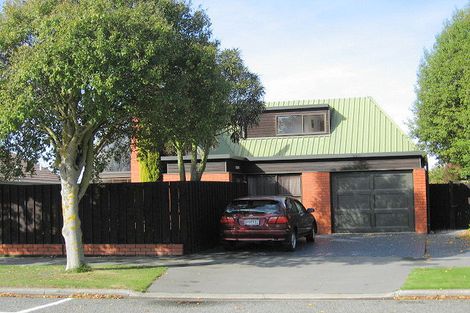 Photo of property in 1/23 Solway Avenue, Ilam, Christchurch, 8041