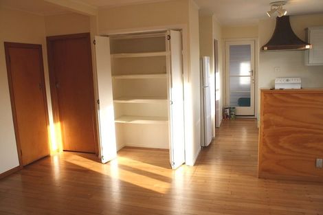 Photo of property in 50 Melrose Road, Island Bay, Wellington, 6023