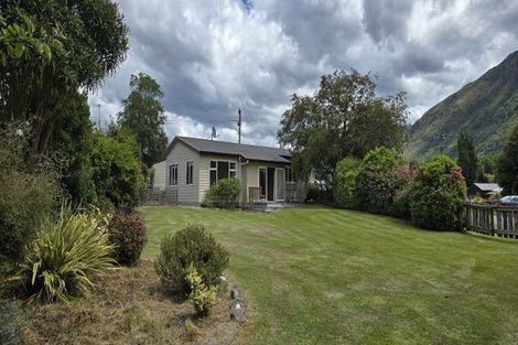 Photo of property in 109 Kent Street, Kingston, Athol, 9793