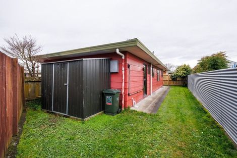 Photo of property in 5 Edgecombe Court, Roslyn, Palmerston North, 4414
