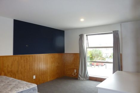 Photo of property in 17a Athol Terrace, Upper Riccarton, Christchurch, 8041