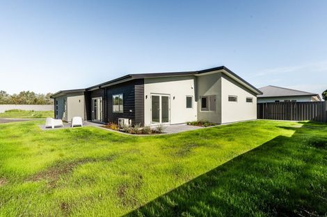 Photo of property in 23 George Yee Place, Taradale, Napier, 4112