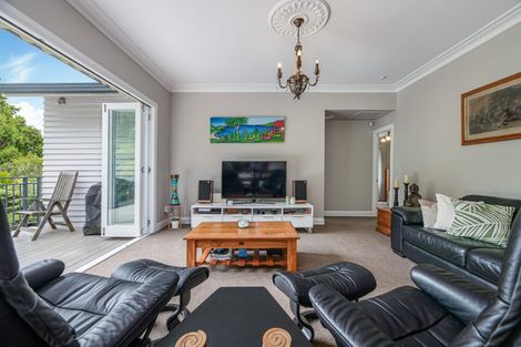 Photo of property in 10 Westridge Road, Titirangi, Auckland, 0604