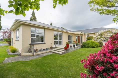 Photo of property in 8 Sussex Street, Mossburn, 9792