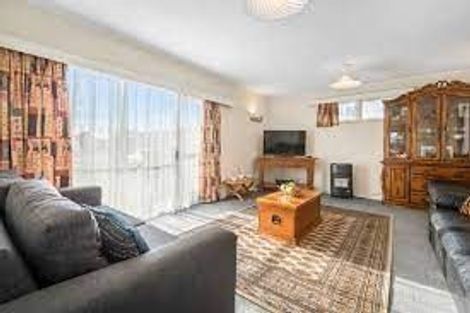 Photo of property in 90 Warspite Avenue, Cannons Creek, Porirua, 5024