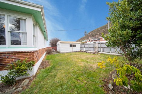 Photo of property in 10 Kelso Street, Roxburgh, 9500