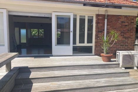 Photo of property in 15 Hattaway Avenue, Bucklands Beach, Auckland, 2012