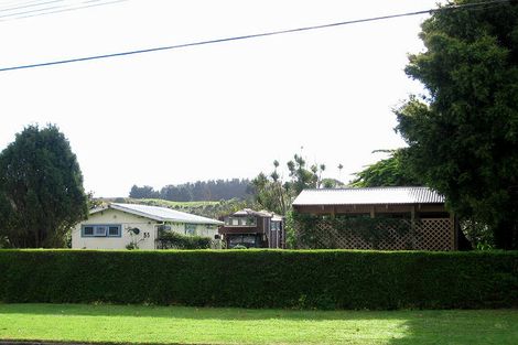 Photo of property in 55 Puriri Road, Waikanae, 5036