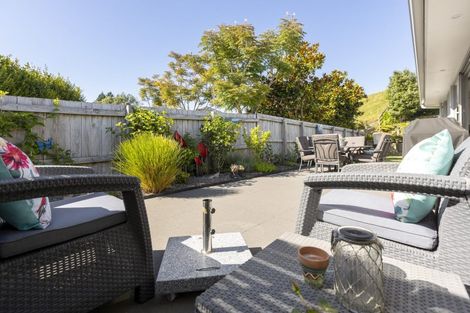 Photo of property in 17a Heta Road, Highlands Park, New Plymouth, 4312