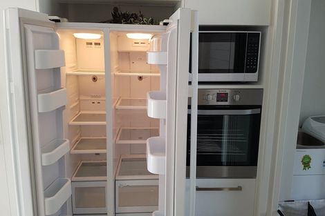 Photo of property in 1/176 Edgeware Road, Edgeware, Christchurch, 8013