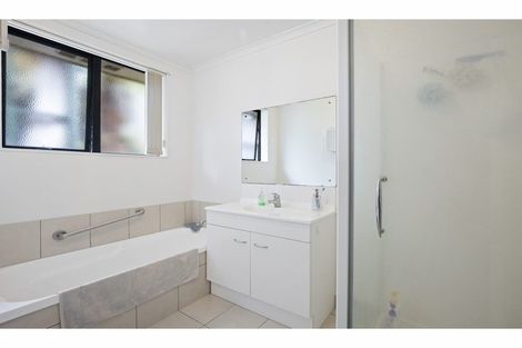 Photo of property in 71 Riverside Drive, Waiuku, 2123