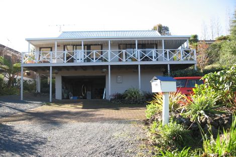 Photo of property in 10 Kemp Road, Kerikeri, 0230