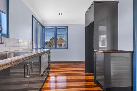 Photo of property in 86 Nuffield Avenue, Marewa, Napier, 4110