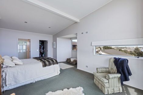 Photo of property in Fitzroy Beach Holiday Park, 1a Beach Street, Fitzroy, New Plymouth, 4312