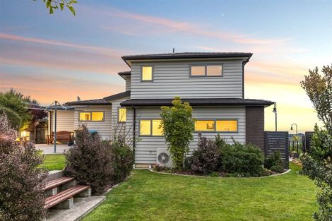 Photo of property in 55 Endeavour Drive, Whitby, Porirua, 5024