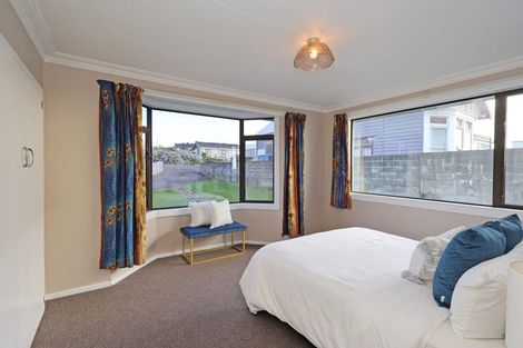 Photo of property in 23 Blackwater Street, Bluff, 9814