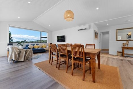 Photo of property in 55b Paynters Avenue, Strandon, New Plymouth, 4312