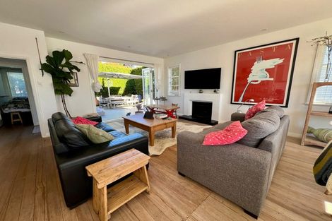 Photo of property in 3/53 Hanlon Crescent, Narrow Neck, Auckland, 0624