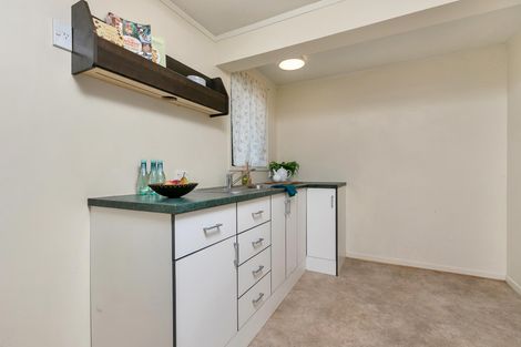 Photo of property in 14 Jayne Place, Torbay, Auckland, 0630